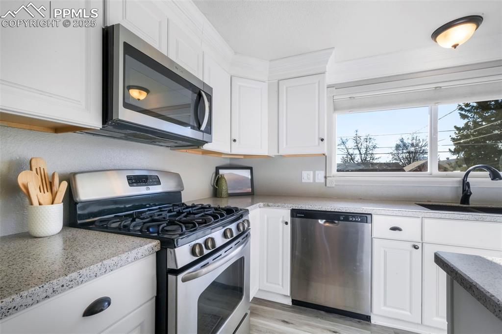 870 Hemlock Way Broomfield CO 80020