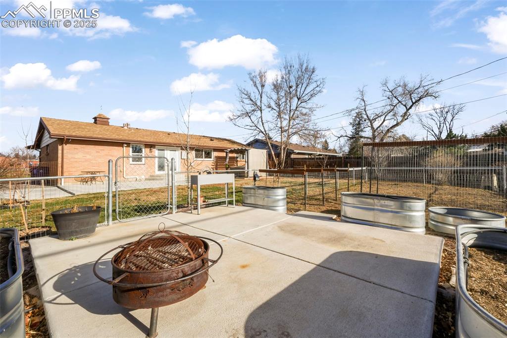 870 Hemlock Way Broomfield CO 80020