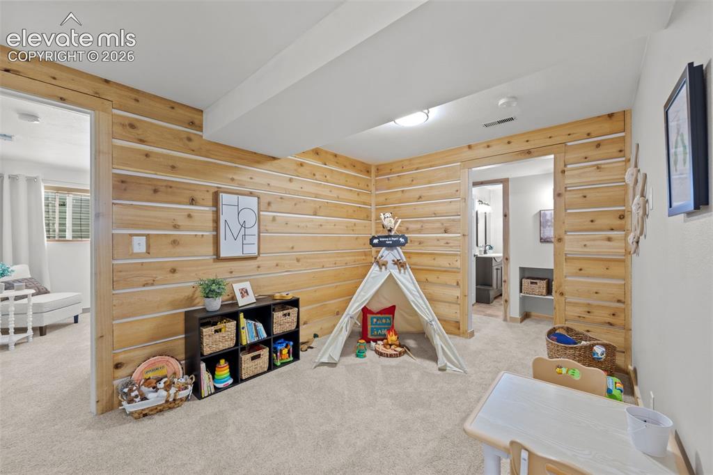 8510 Westminster Drive Colorado Springs CO 80920