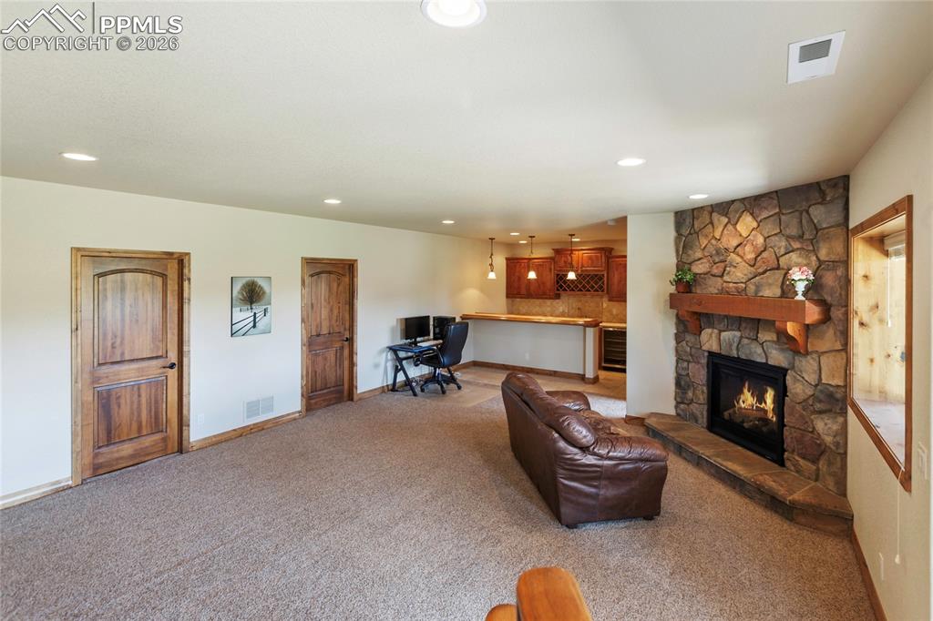 17474 Pond View Place Colorado Springs CO 80908