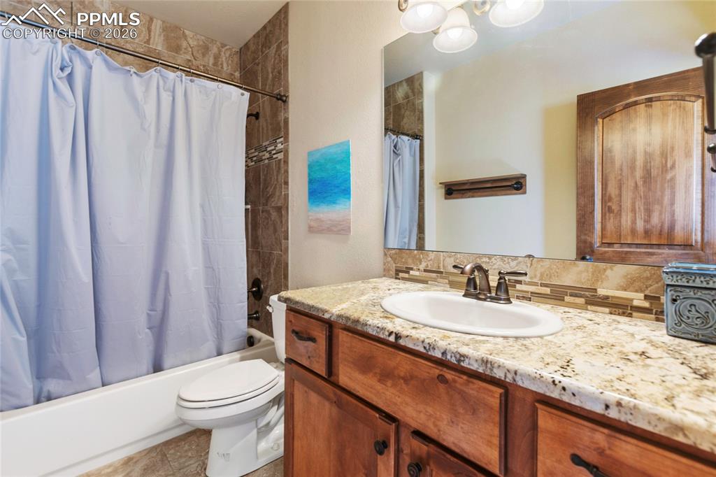 17474 Pond View Place Colorado Springs CO 80908