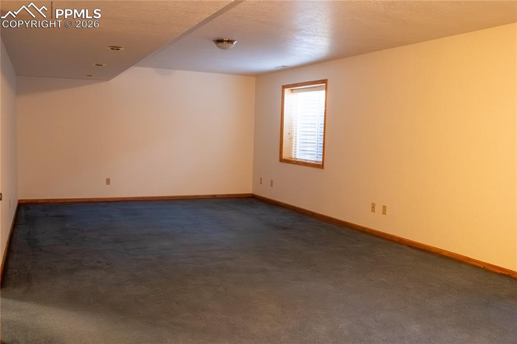 3025 Commodore Drive Colorado Springs CO 80920