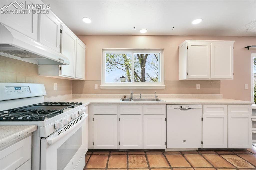 223 Saddlemountain Road Colorado Springs CO 80919