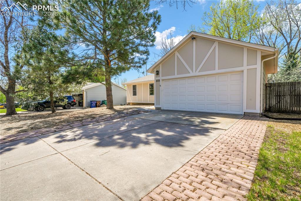 223 Saddlemountain Road Colorado Springs CO 80919