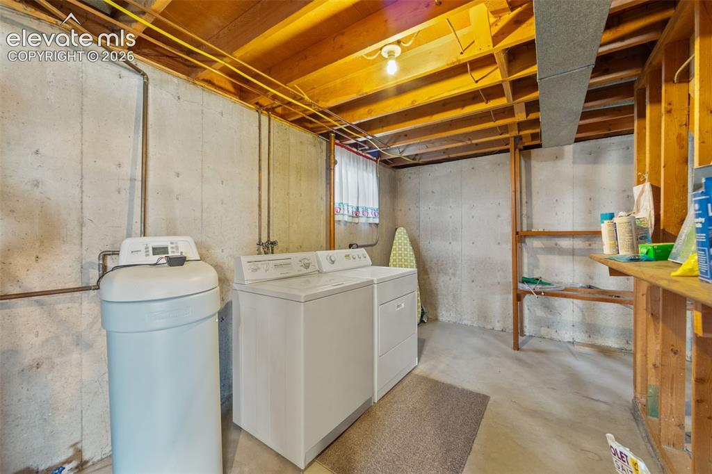 108 Ithaca Street Colorado Springs CO 80911