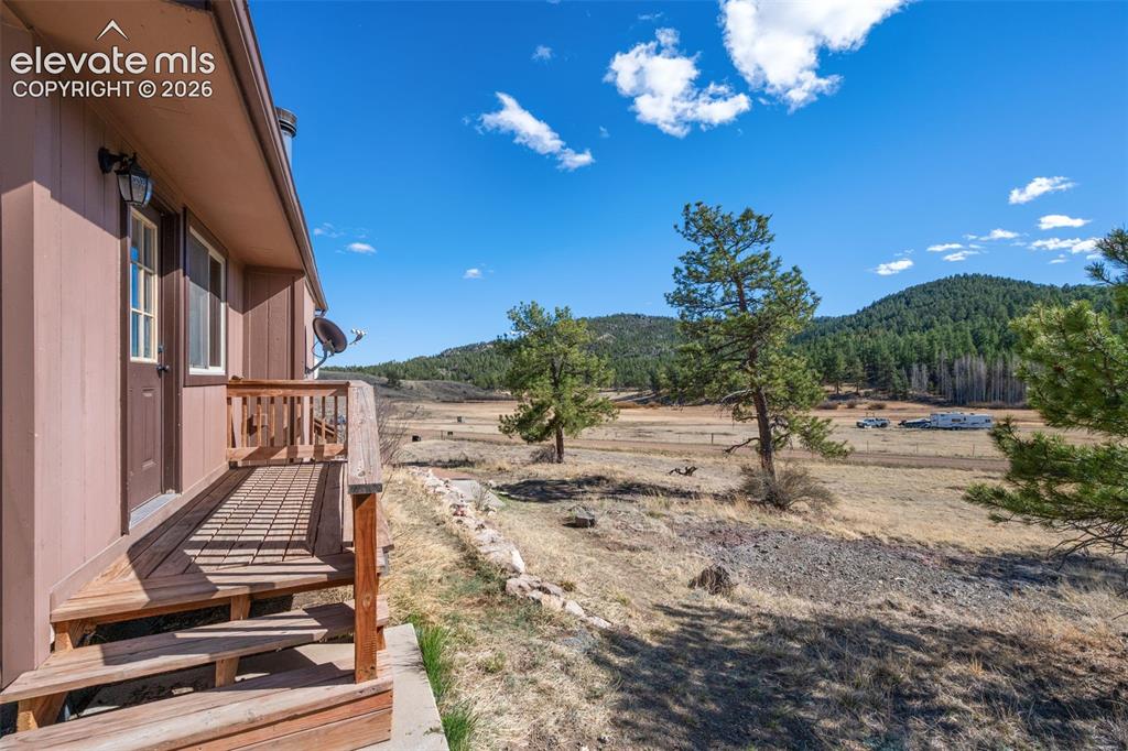 11 Valley Circle Guffey CO 80820