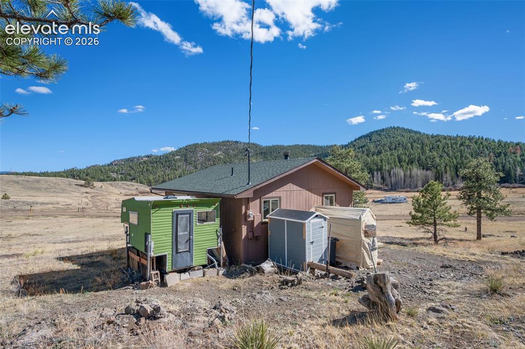 11 Valley Circle Guffey CO 80820