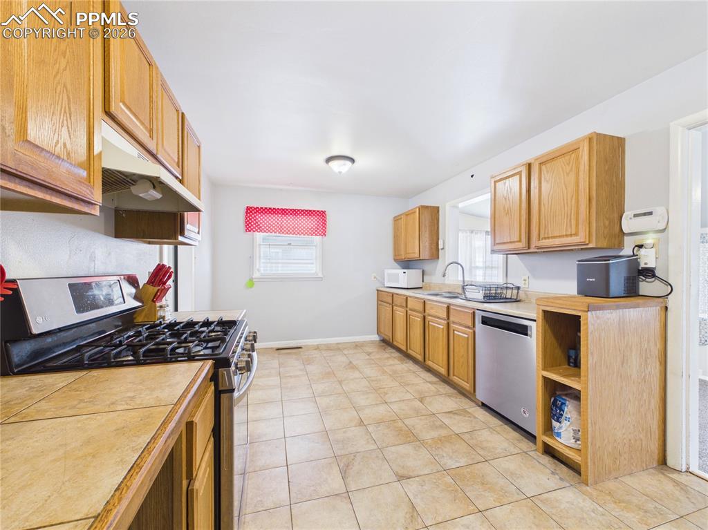 1615 Englewood Drive Pueblo CO 81005