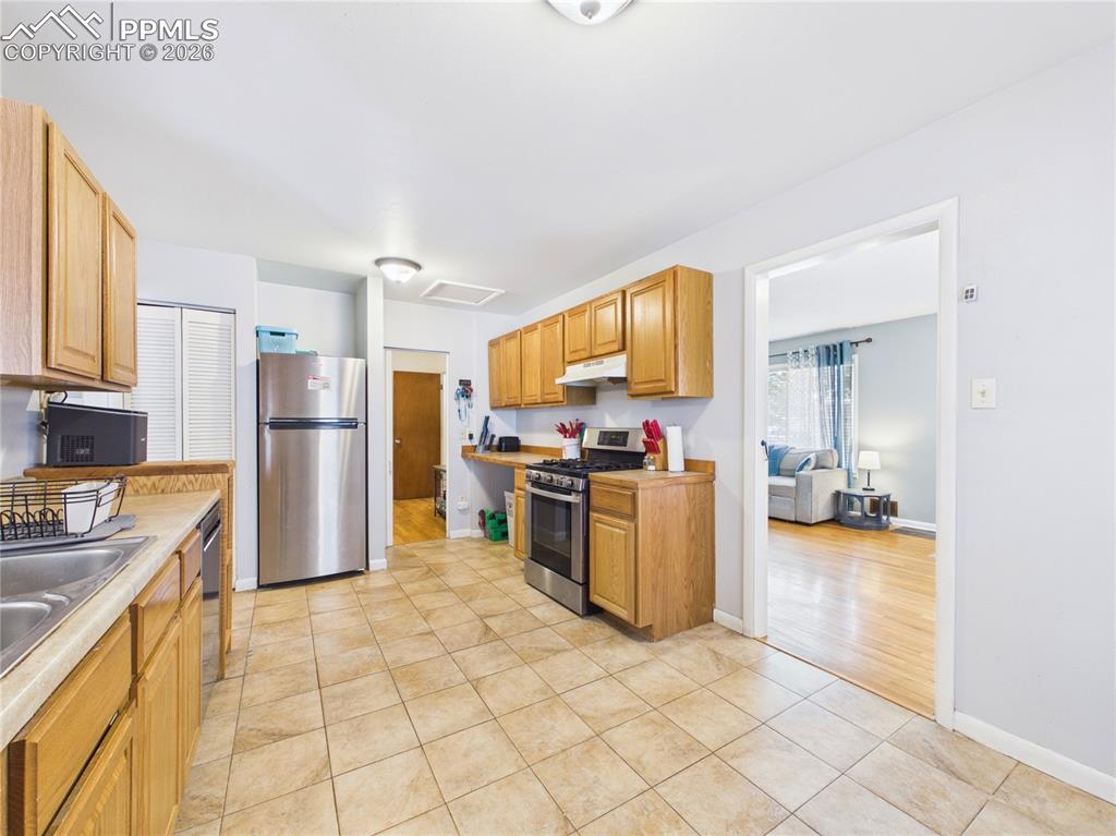 1615 Englewood Drive Pueblo CO 81005
