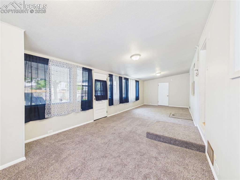 1615 Englewood Drive Pueblo CO 81005
