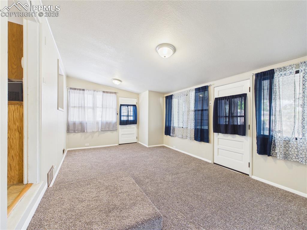 1615 Englewood Drive Pueblo CO 81005