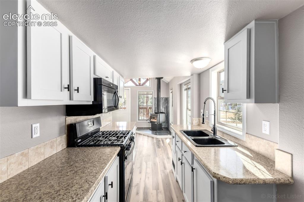 19253 E Highway 24 Woodland Park CO 80863