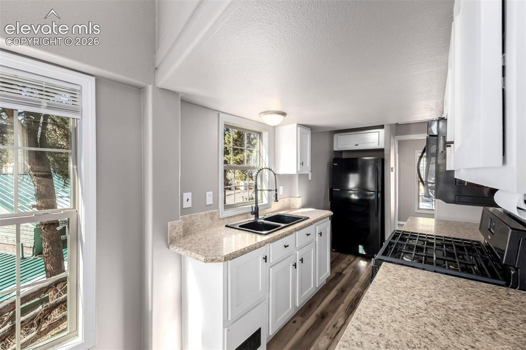 19253 E Highway 24 Woodland Park CO 80863