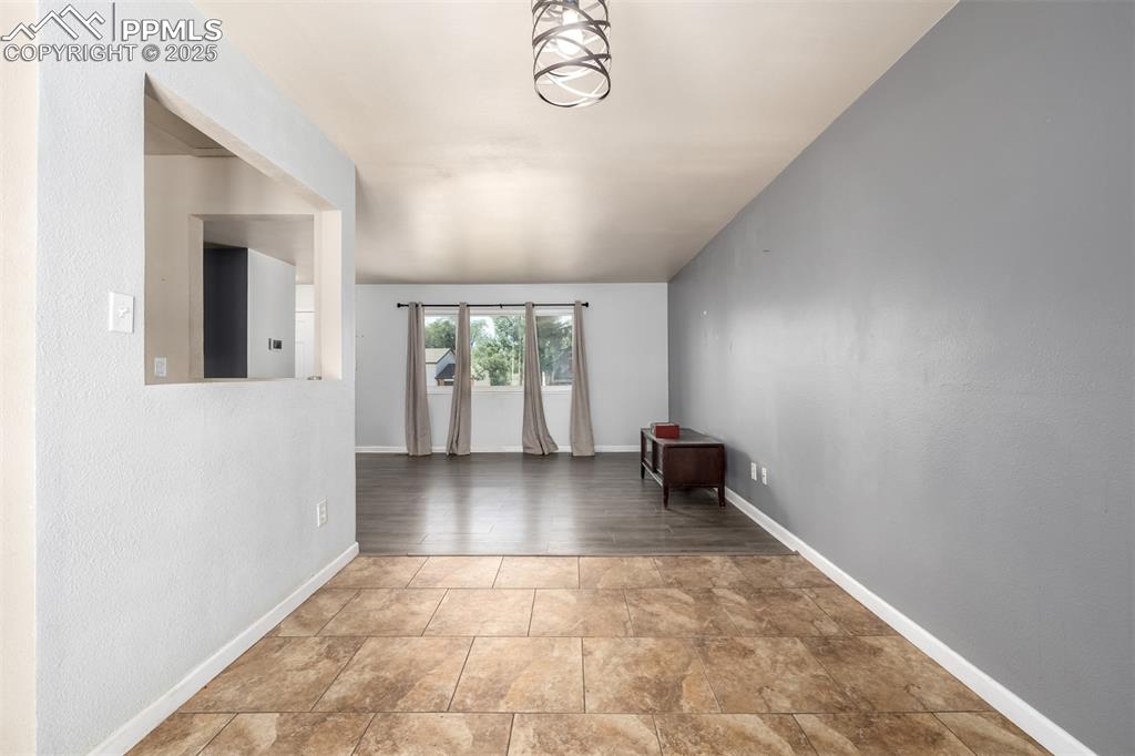 1945 Mineola Street Colorado Springs CO 80915