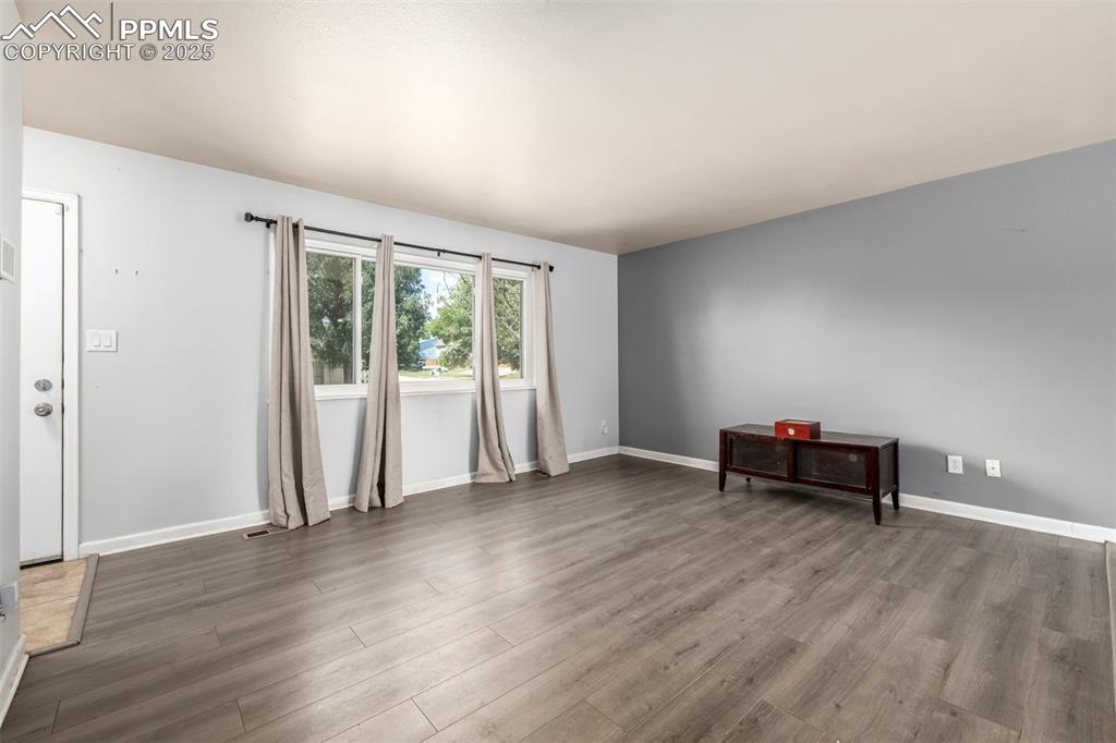 1945 Mineola Street Colorado Springs CO 80915
