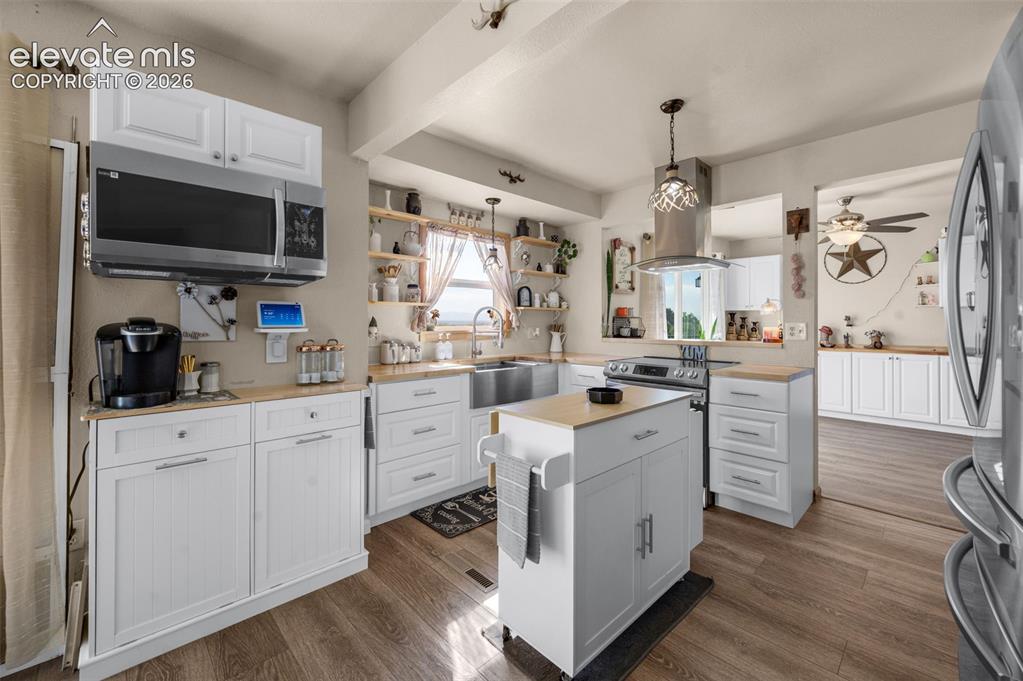 1259 S Winterhaven Drive Pueblo West CO 81007