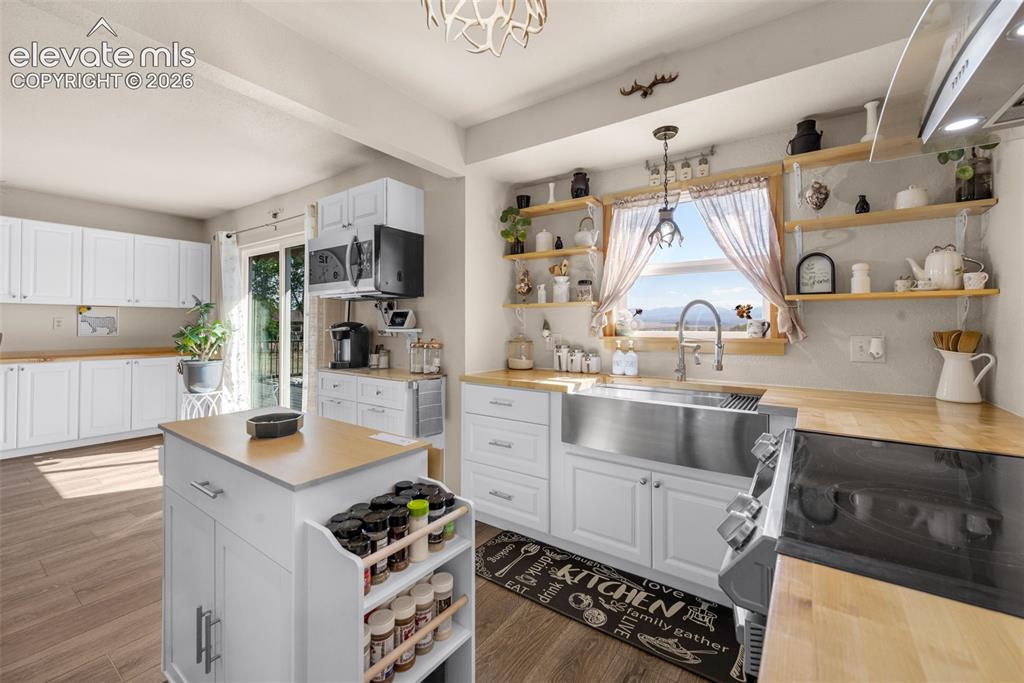 1259 S Winterhaven Drive Pueblo West CO 81007