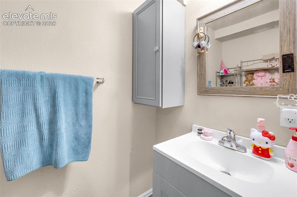 1259 S Winterhaven Drive Pueblo West CO 81007