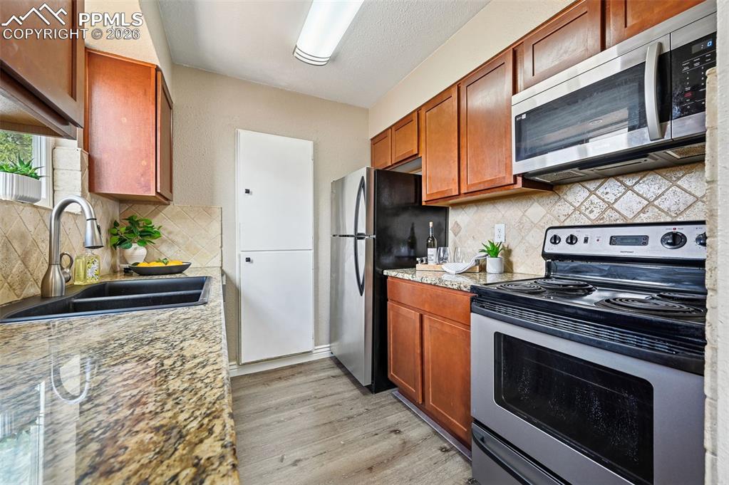 1248 Jet Wing Drive Colorado Springs CO 80916