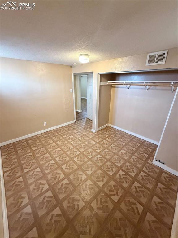 38 Macalester Road Pueblo CO 81001