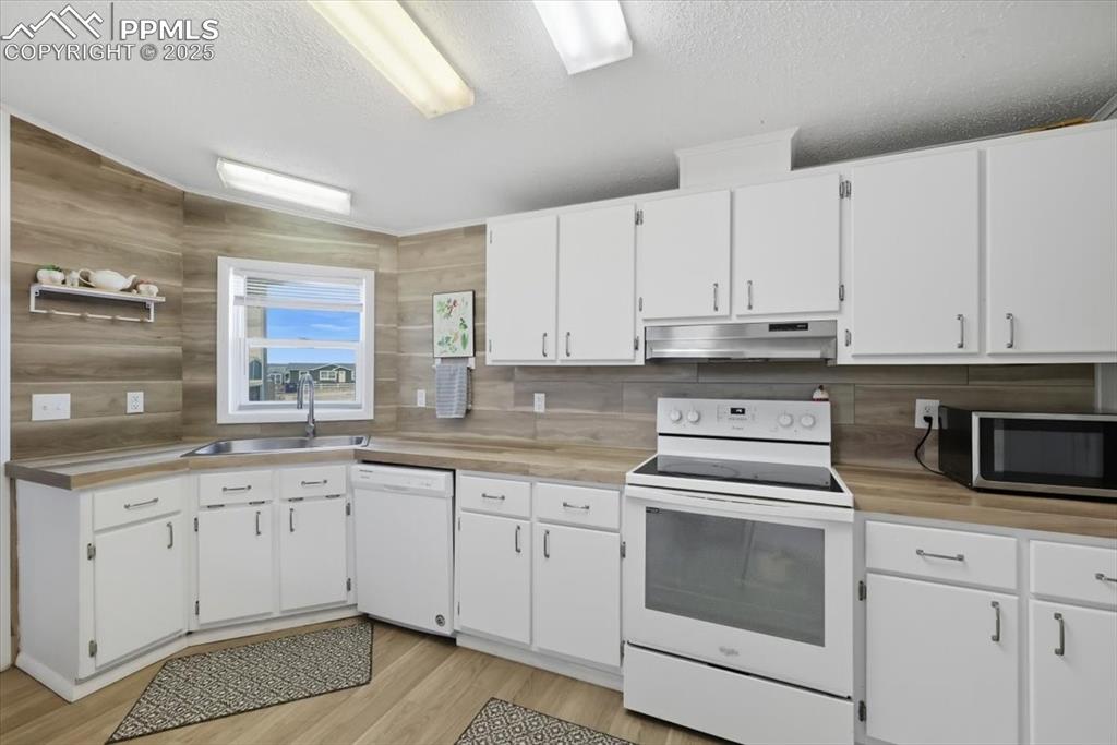 4735 Adrienne Drive Colorado Springs CO 80928