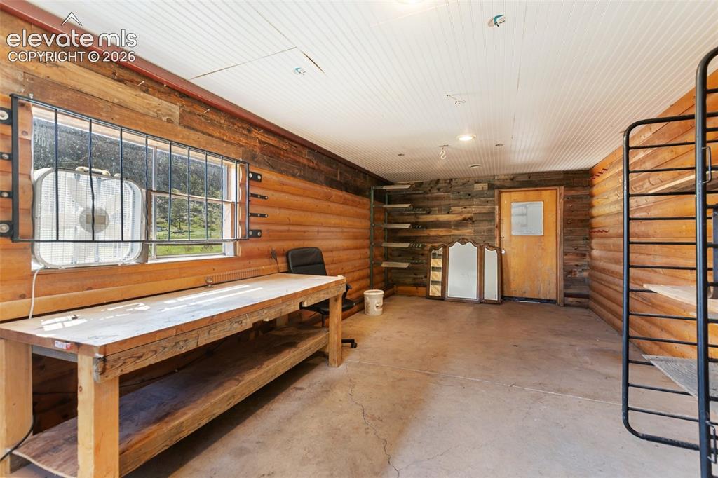 2401 Lakemoor Drive Florissant CO 80816