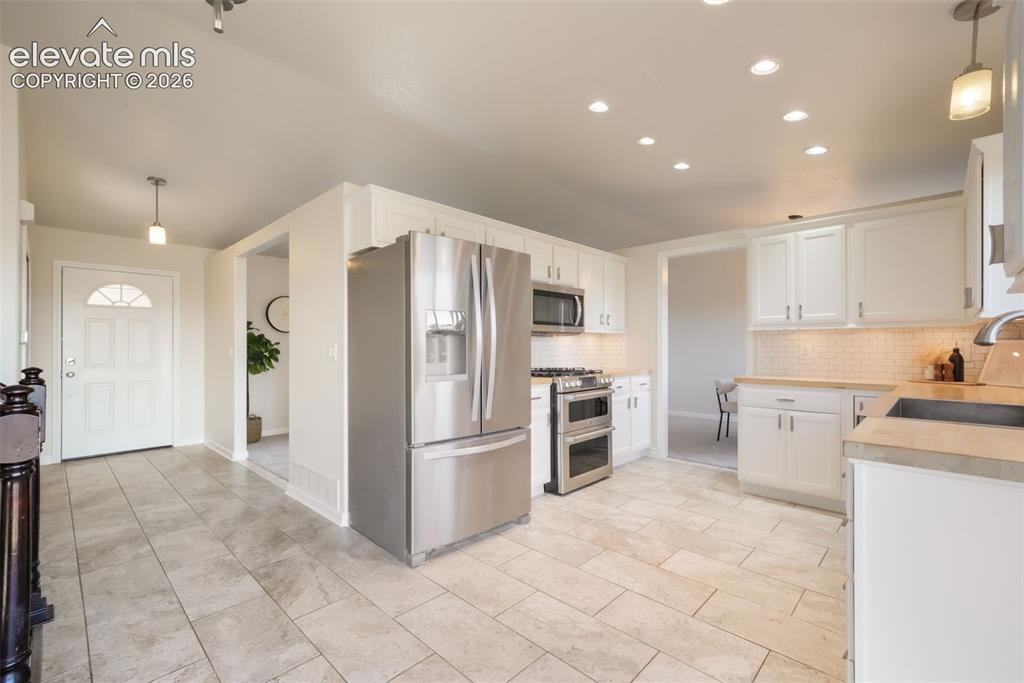 7106 Lone Eagle Lane Colorado Springs CO 80925