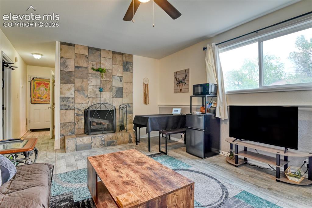 934 Potter Drive Colorado Springs CO 80909