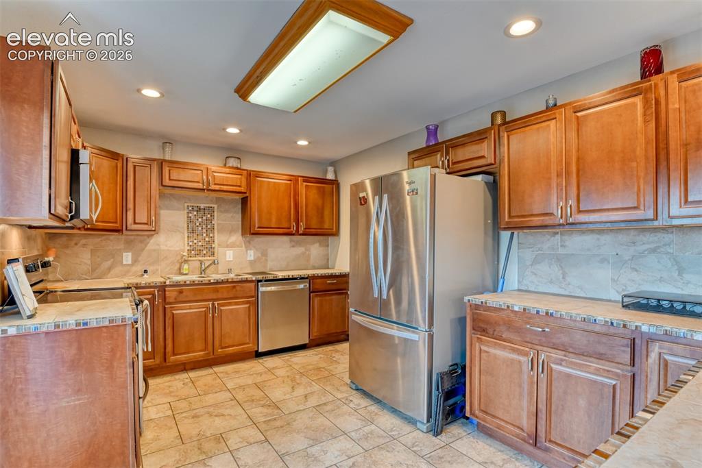 934 Potter Drive Colorado Springs CO 80909