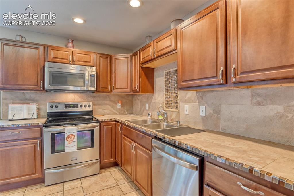 934 Potter Drive Colorado Springs CO 80909
