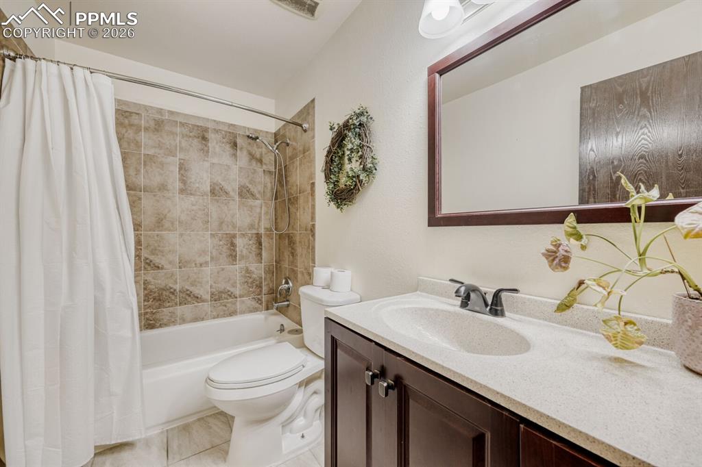 3410 E Oak Creek Drive Colorado Springs CO 80906