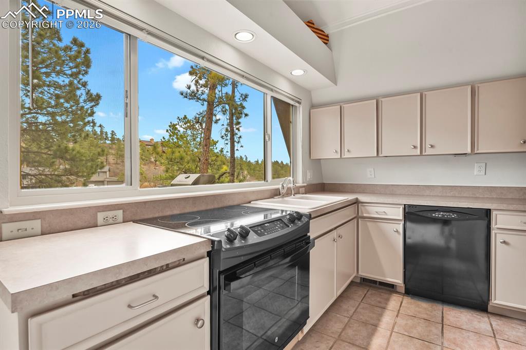 785 Hidden Valley Road Colorado Springs CO 80919