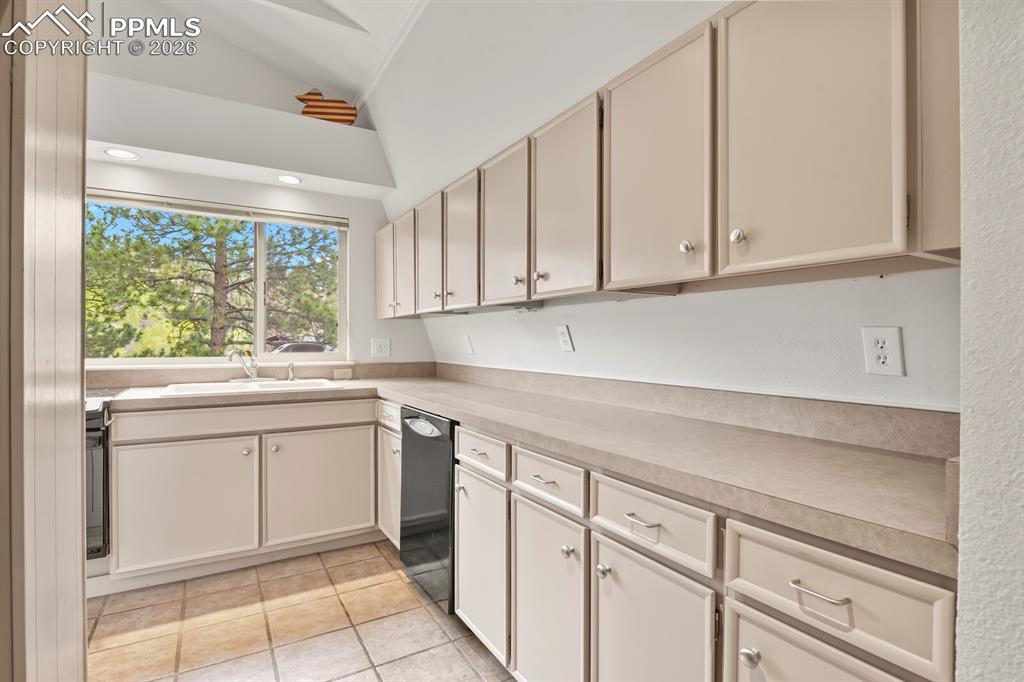 785 Hidden Valley Road Colorado Springs CO 80919