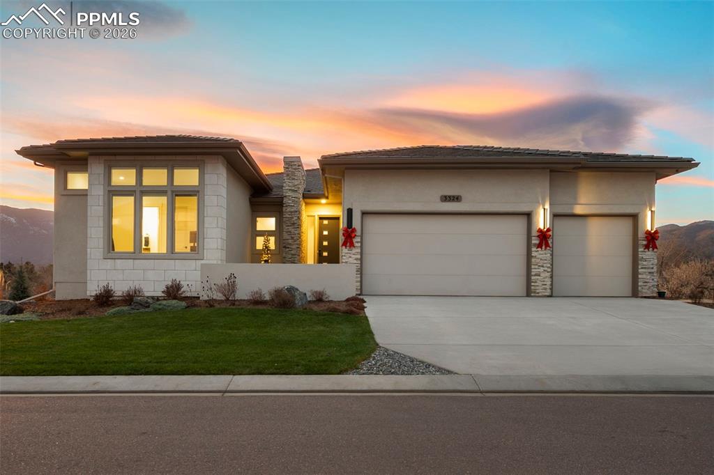 3324 Skywatch Heights Colorado Springs CO 80904