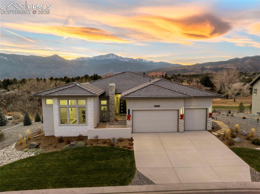 3324 Skywatch Heights Colorado Springs CO 80904
