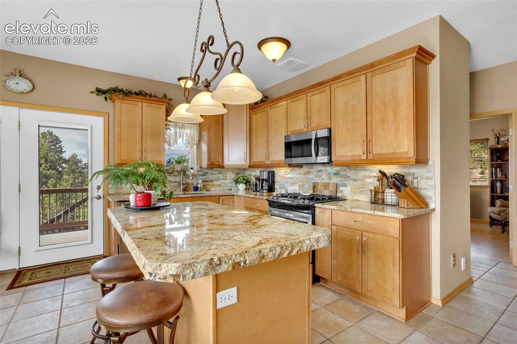 38 Kingston Drive Florissant CO 80816