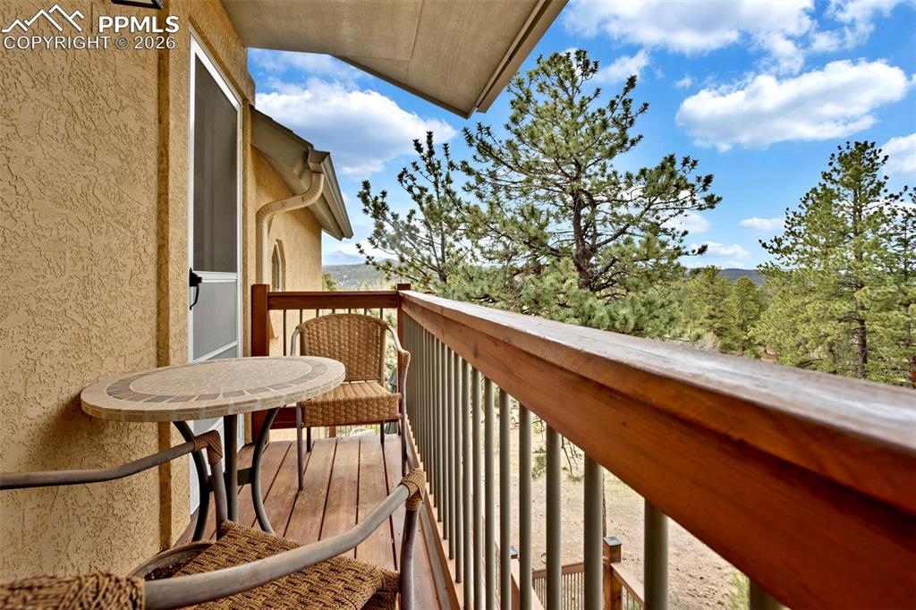 38 Kingston Drive Florissant CO 80816