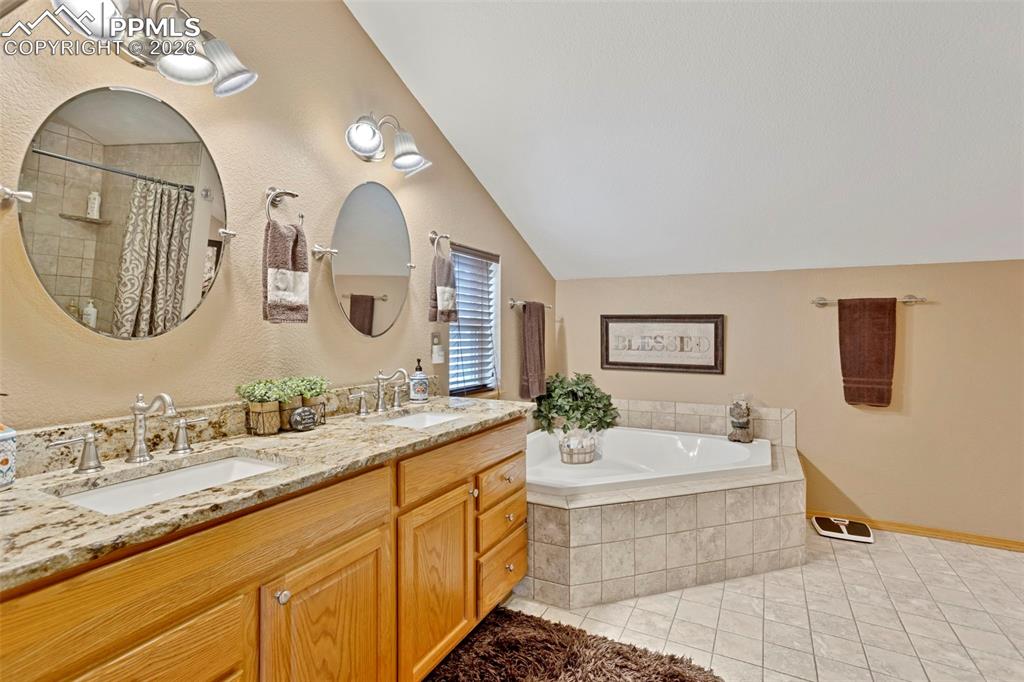 38 Kingston Drive Florissant CO 80816