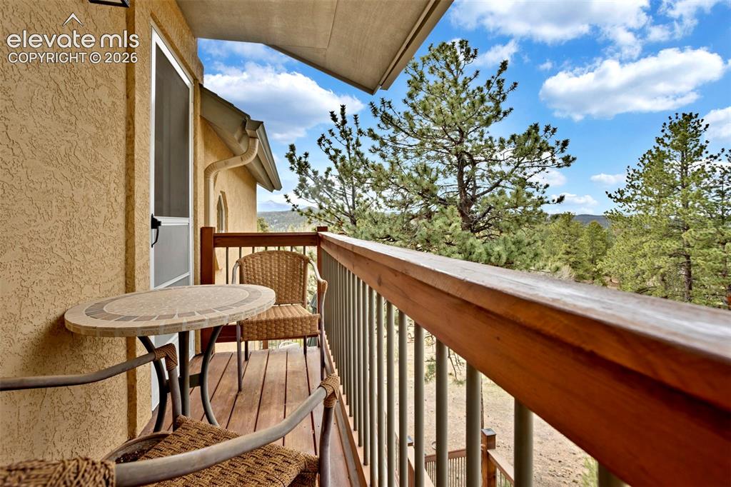 38 Kingston Drive Florissant CO 80816