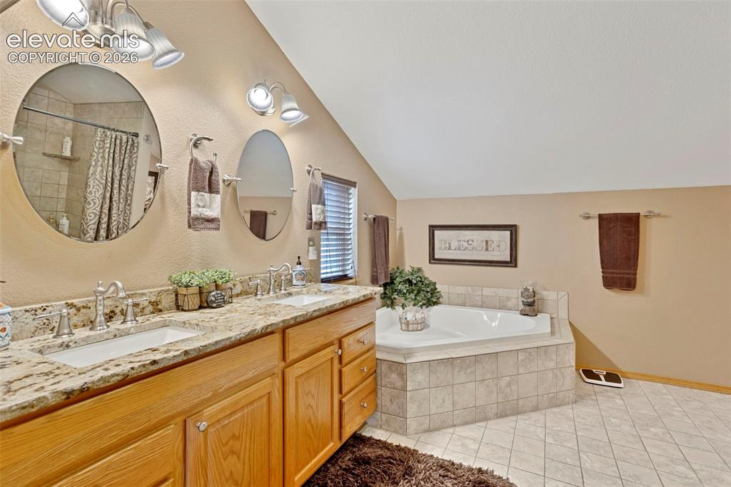 38 Kingston Drive Florissant CO 80816