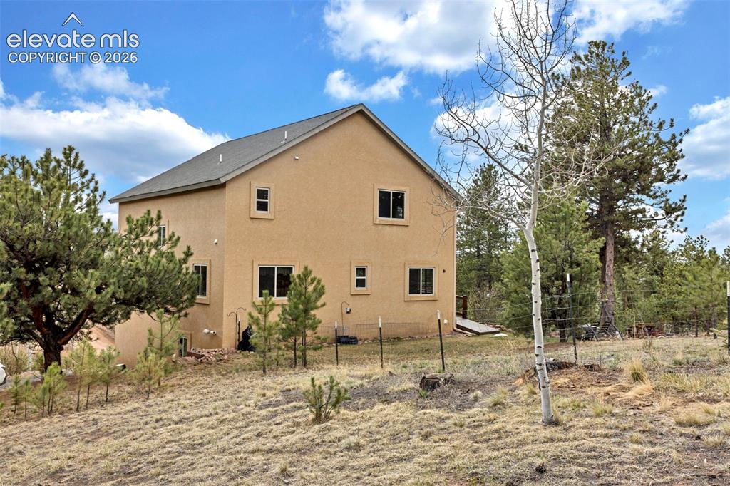 38 Kingston Drive Florissant CO 80816