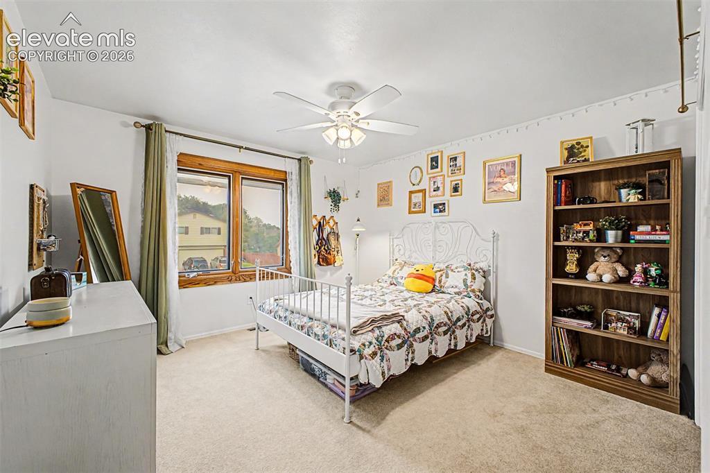 425 Grey Eagle Drive Colorado Springs CO 80919