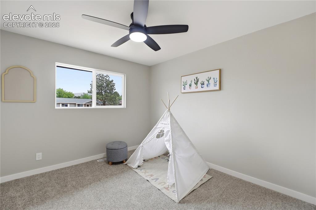 814 Dirksland Street Colorado Springs CO 80907