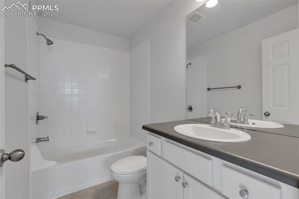 1852 Blue Oak Court Castle Rock CO 80104