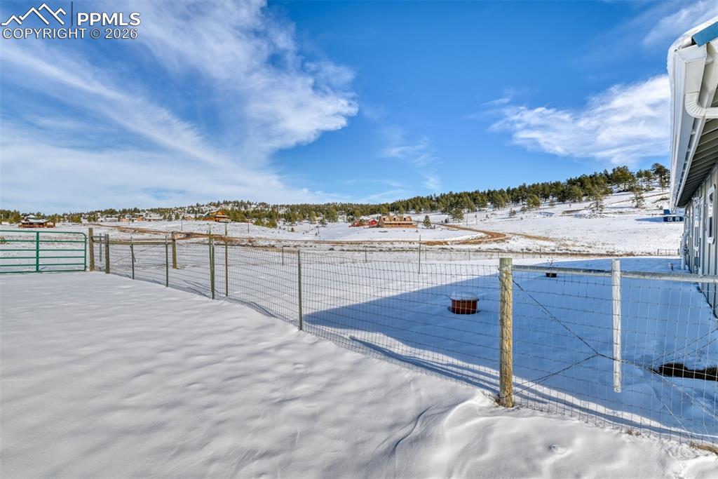 17 Garfield Circle Florissant CO 80816