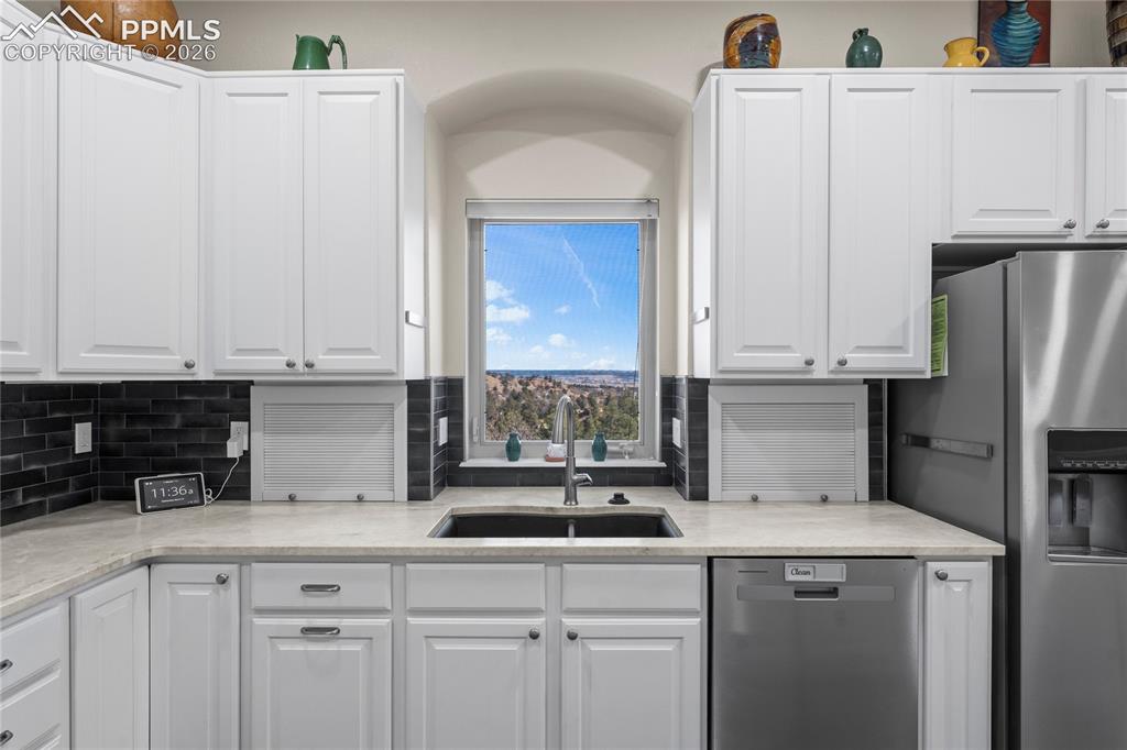 2675 St Joseph Way Colorado Springs CO 80919