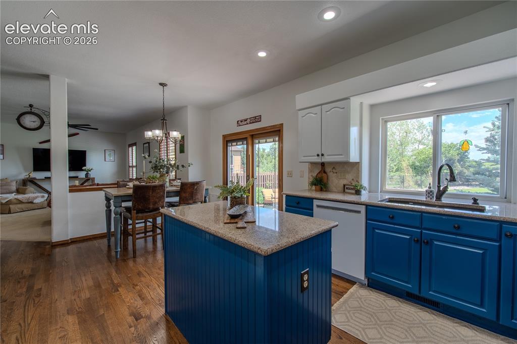 789 Capeglen Road Colorado Springs CO 80906