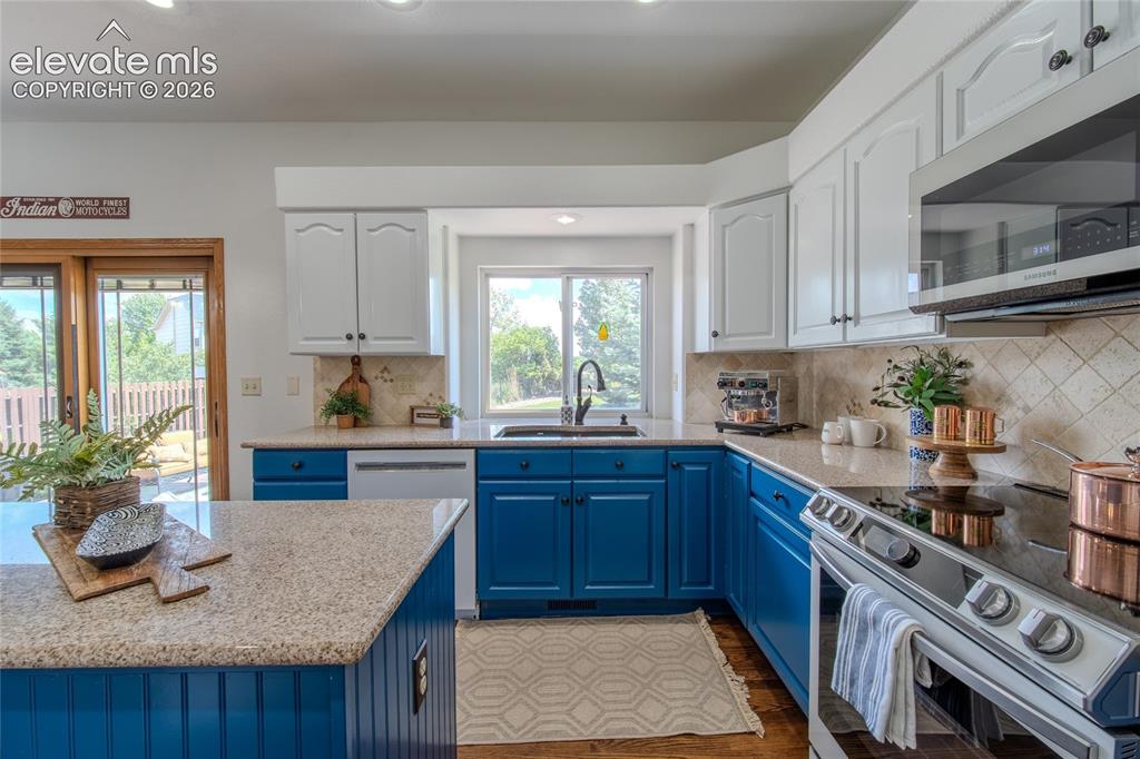 789 Capeglen Road Colorado Springs CO 80906