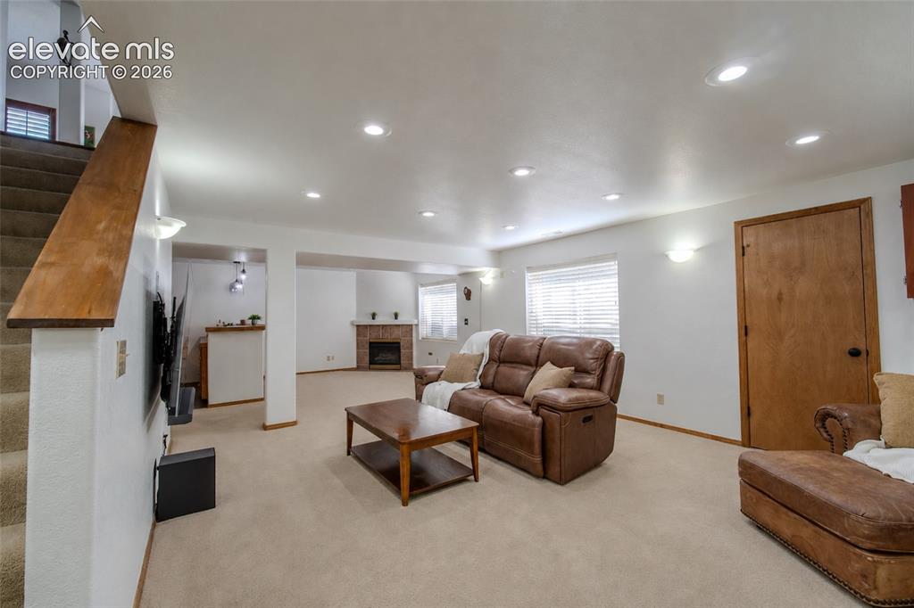 789 Capeglen Road Colorado Springs CO 80906