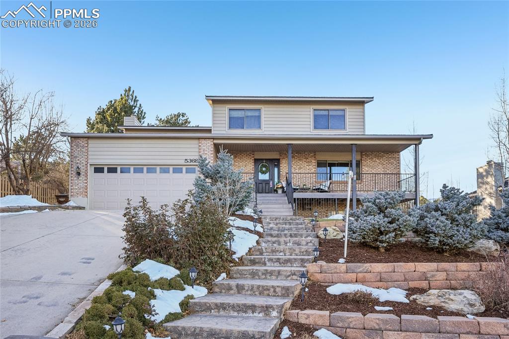 5368 W Cliff Point Circle Colorado Springs CO 80919